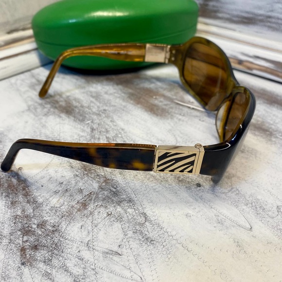 kate spade Black Frame Brown Lens Sunglasses main image 11